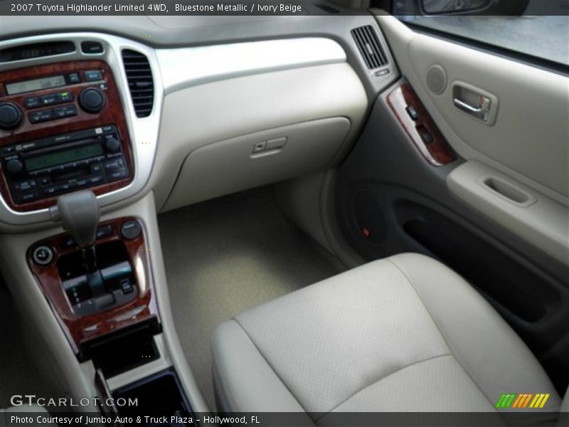 Bluestone Metallic / Ivory Beige 2007 Toyota Highlander Limited 4WD