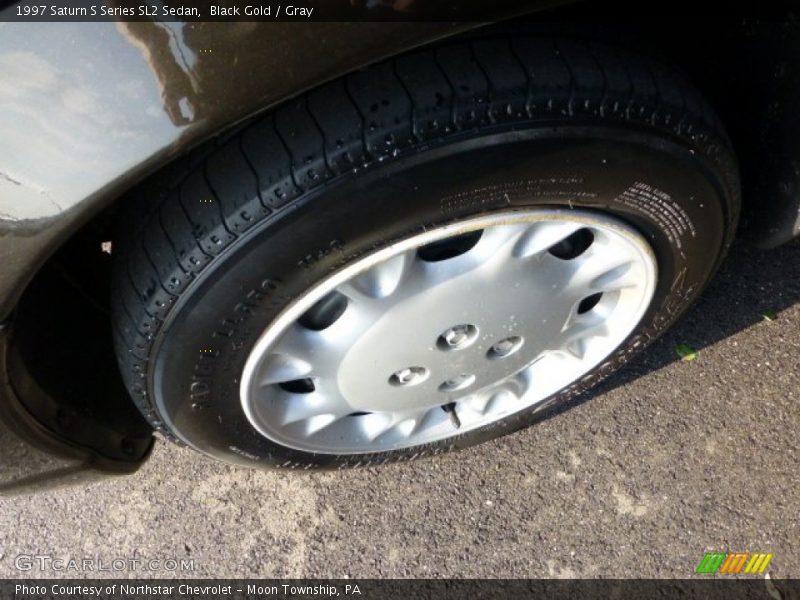  1997 S Series SL2 Sedan Wheel