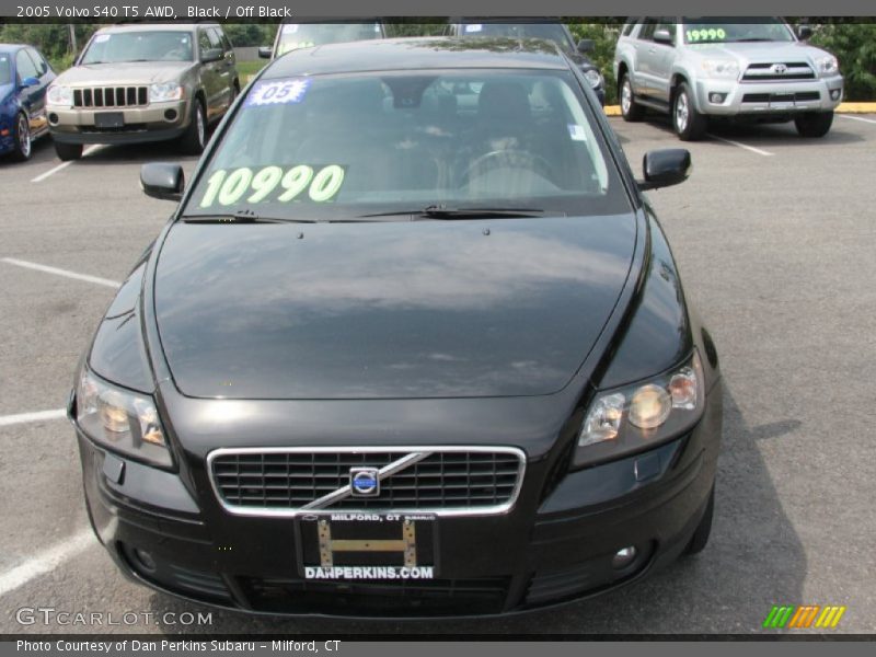 Black / Off Black 2005 Volvo S40 T5 AWD