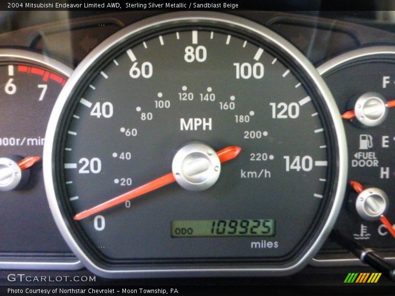 Sterling Silver Metallic / Sandblast Beige 2004 Mitsubishi Endeavor Limited AWD