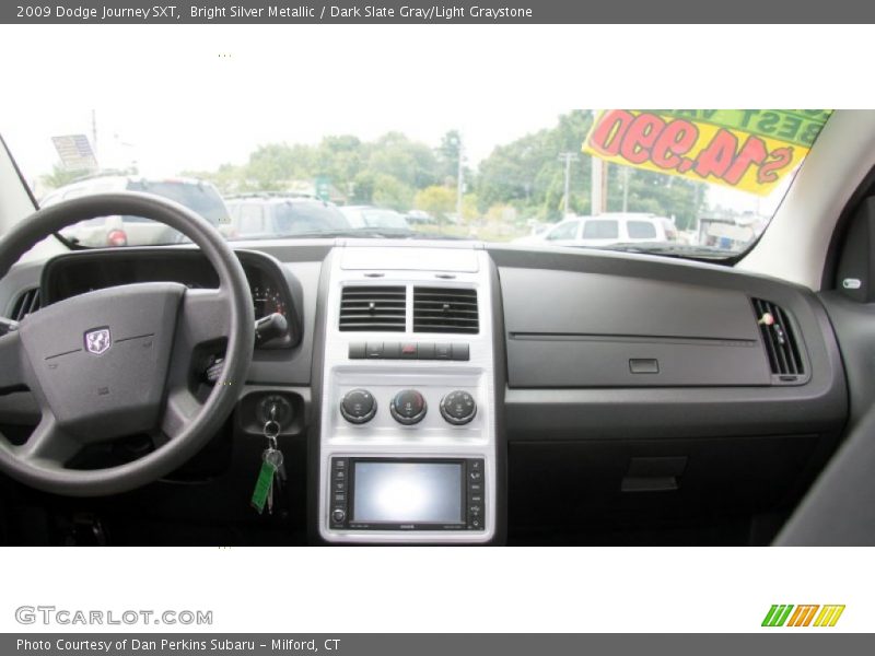 Bright Silver Metallic / Dark Slate Gray/Light Graystone 2009 Dodge Journey SXT