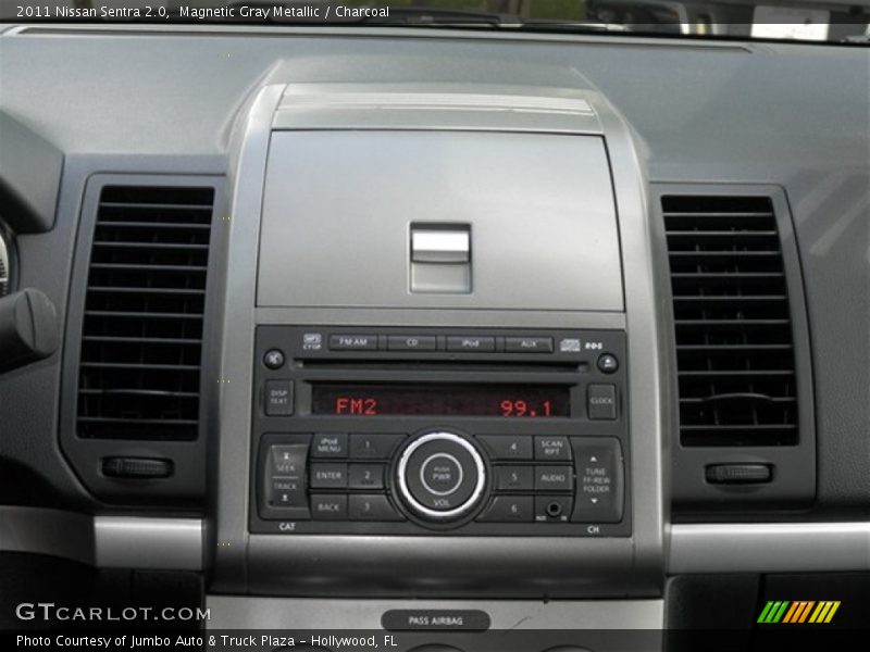 Magnetic Gray Metallic / Charcoal 2011 Nissan Sentra 2.0