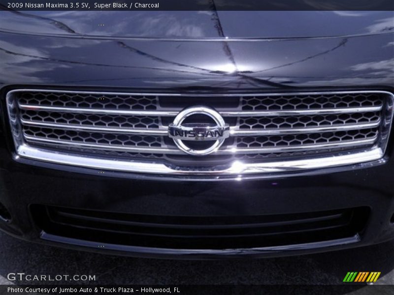 Super Black / Charcoal 2009 Nissan Maxima 3.5 SV