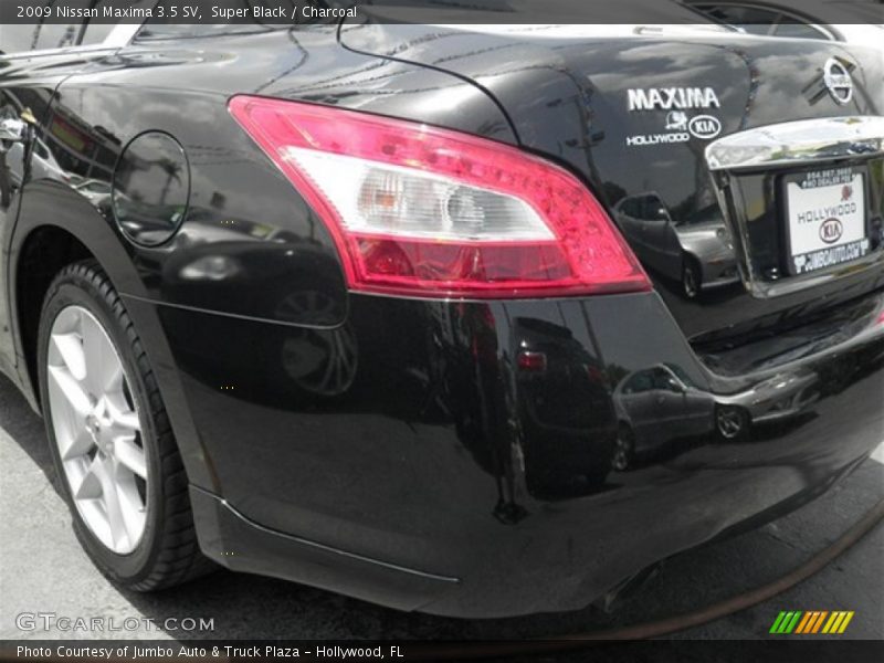 Super Black / Charcoal 2009 Nissan Maxima 3.5 SV
