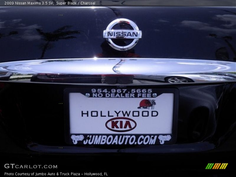 Super Black / Charcoal 2009 Nissan Maxima 3.5 SV