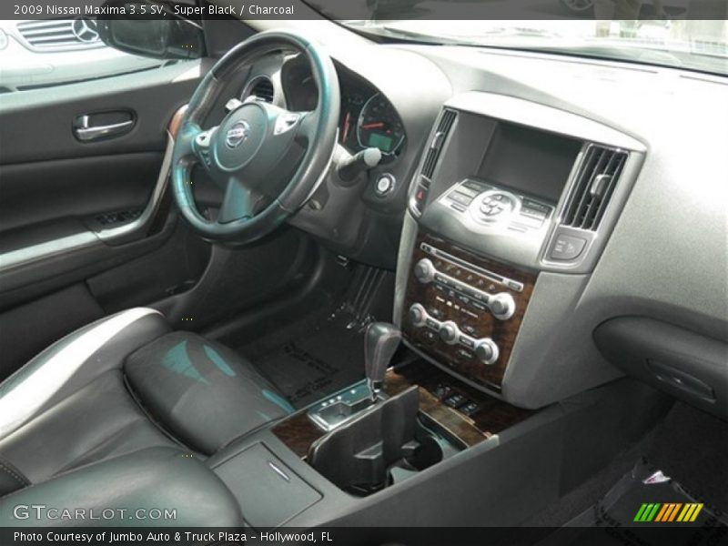 Super Black / Charcoal 2009 Nissan Maxima 3.5 SV