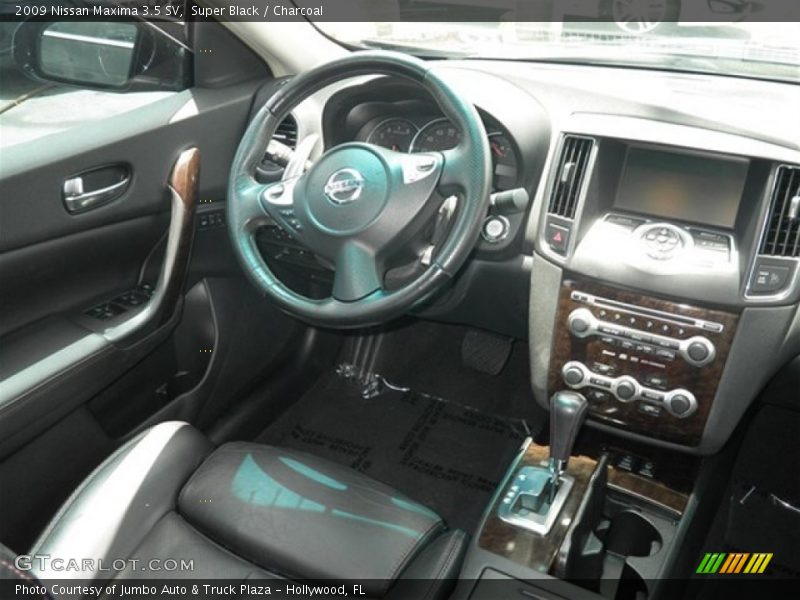Super Black / Charcoal 2009 Nissan Maxima 3.5 SV