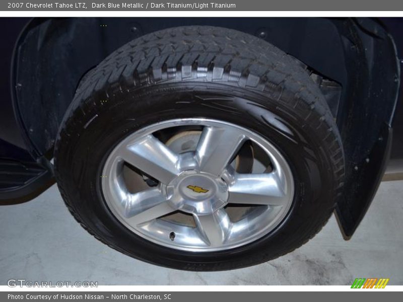  2007 Tahoe LTZ Wheel