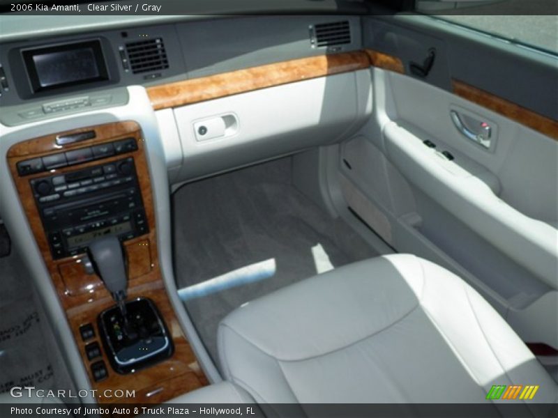 Clear Silver / Gray 2006 Kia Amanti