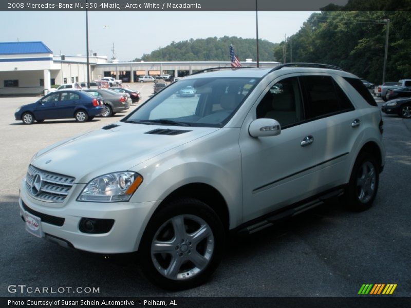 Arctic White / Macadamia 2008 Mercedes-Benz ML 350 4Matic