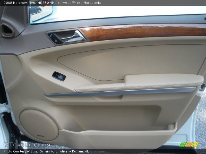 Arctic White / Macadamia 2008 Mercedes-Benz ML 350 4Matic