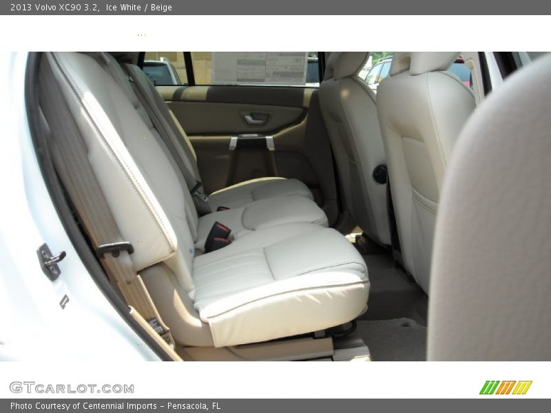 Ice White / Beige 2013 Volvo XC90 3.2
