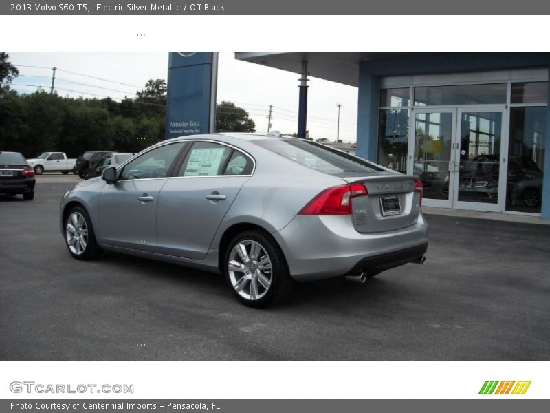 Electric Silver Metallic / Off Black 2013 Volvo S60 T5