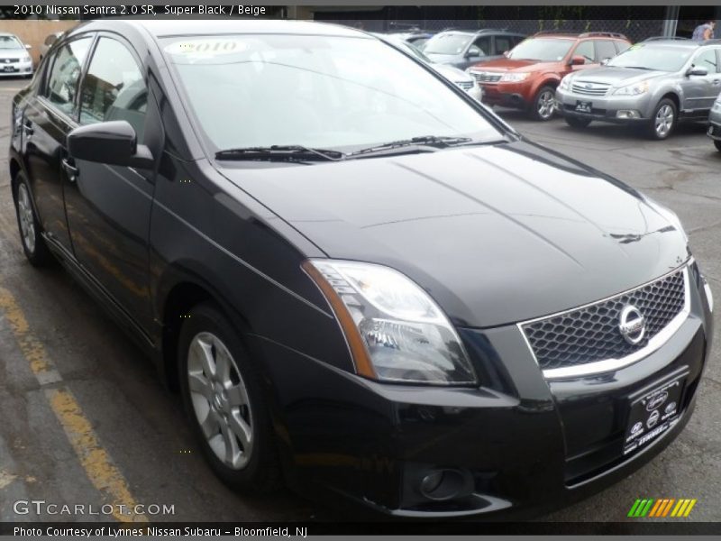 Super Black / Beige 2010 Nissan Sentra 2.0 SR