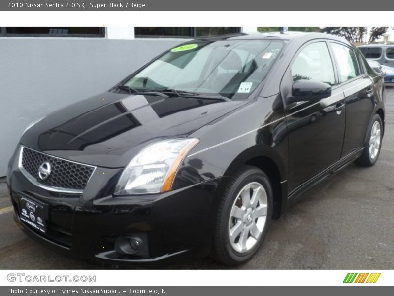 Super Black / Beige 2010 Nissan Sentra 2.0 SR