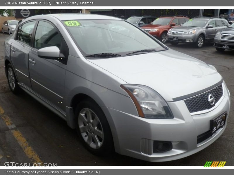 Brilliant Silver / Charcoal 2009 Nissan Sentra 2.0 SR
