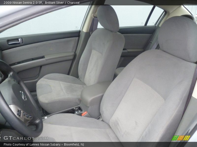 Brilliant Silver / Charcoal 2009 Nissan Sentra 2.0 SR