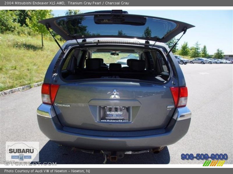 Titanium Gray Pearl / Charcoal Gray 2004 Mitsubishi Endeavor XLS AWD