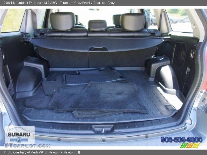 Titanium Gray Pearl / Charcoal Gray 2004 Mitsubishi Endeavor XLS AWD
