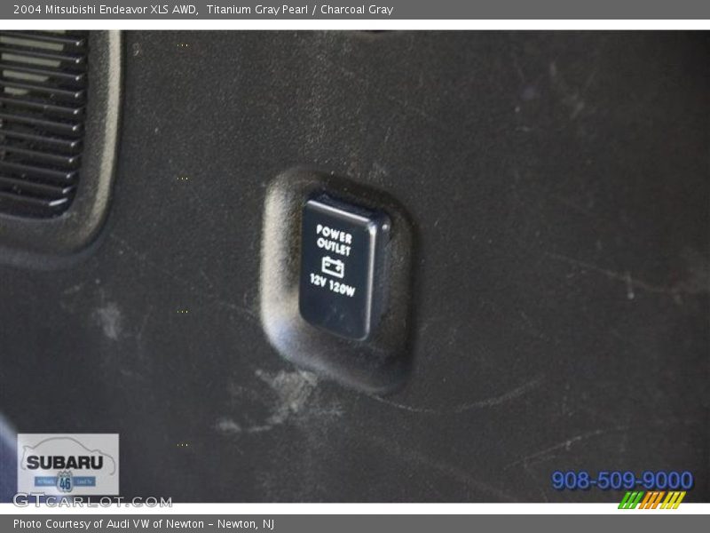 Titanium Gray Pearl / Charcoal Gray 2004 Mitsubishi Endeavor XLS AWD