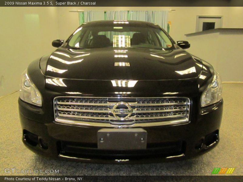 Super Black / Charcoal 2009 Nissan Maxima 3.5 S