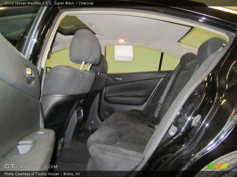 Super Black / Charcoal 2009 Nissan Maxima 3.5 S