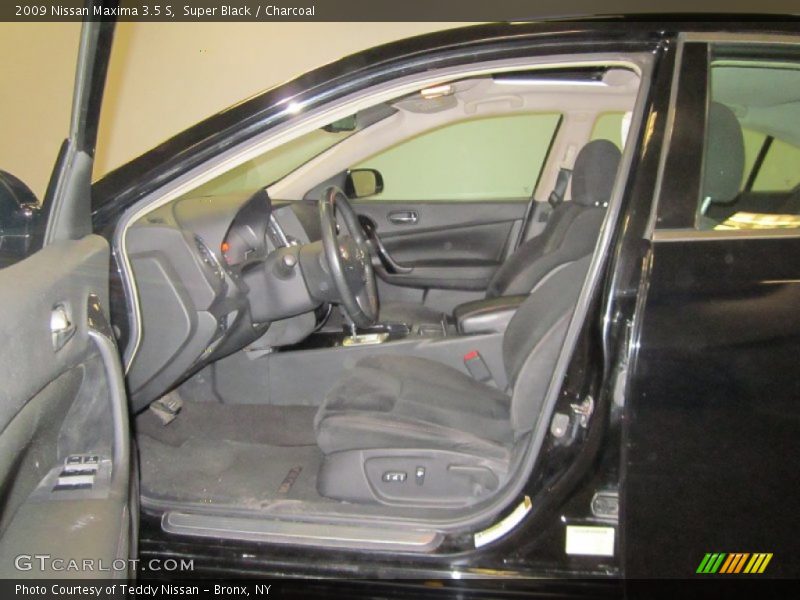 Super Black / Charcoal 2009 Nissan Maxima 3.5 S