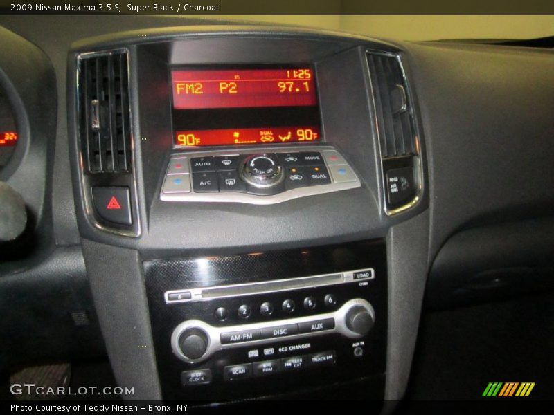 Super Black / Charcoal 2009 Nissan Maxima 3.5 S