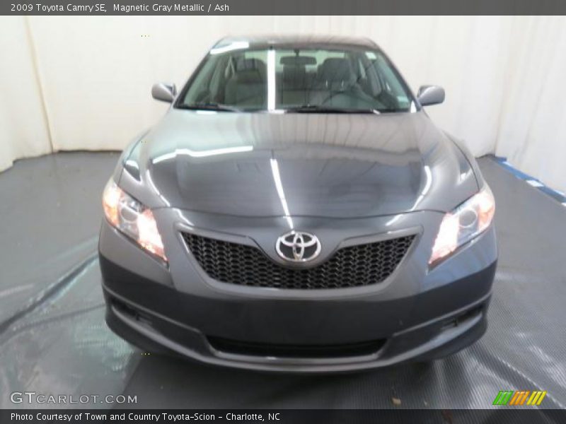 Magnetic Gray Metallic / Ash 2009 Toyota Camry SE