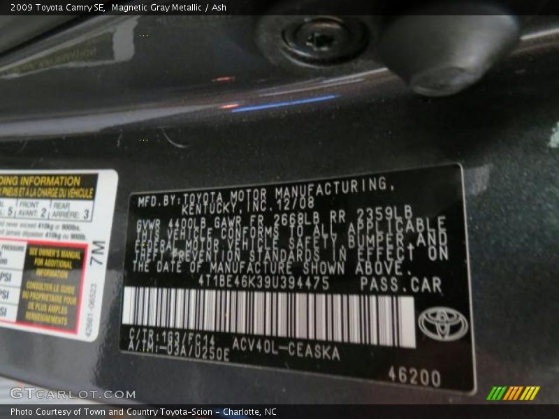 Magnetic Gray Metallic / Ash 2009 Toyota Camry SE
