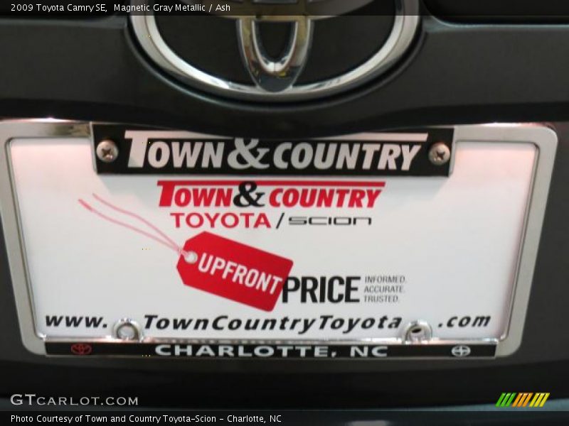 Magnetic Gray Metallic / Ash 2009 Toyota Camry SE