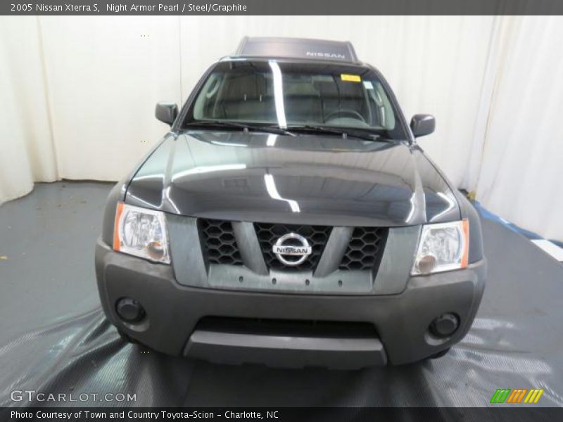 Night Armor Pearl / Steel/Graphite 2005 Nissan Xterra S