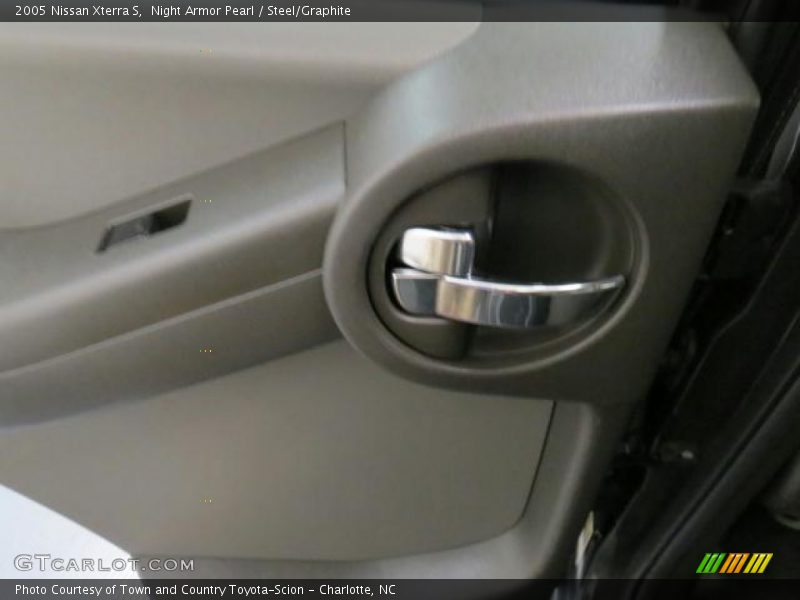 Night Armor Pearl / Steel/Graphite 2005 Nissan Xterra S