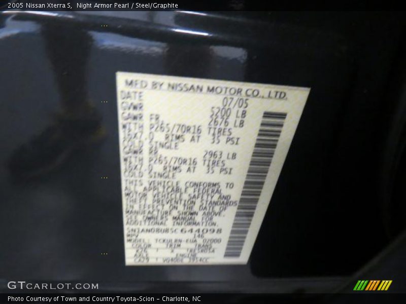Night Armor Pearl / Steel/Graphite 2005 Nissan Xterra S