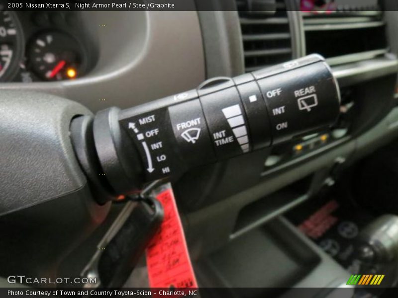 Night Armor Pearl / Steel/Graphite 2005 Nissan Xterra S