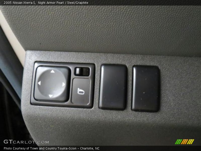 Night Armor Pearl / Steel/Graphite 2005 Nissan Xterra S