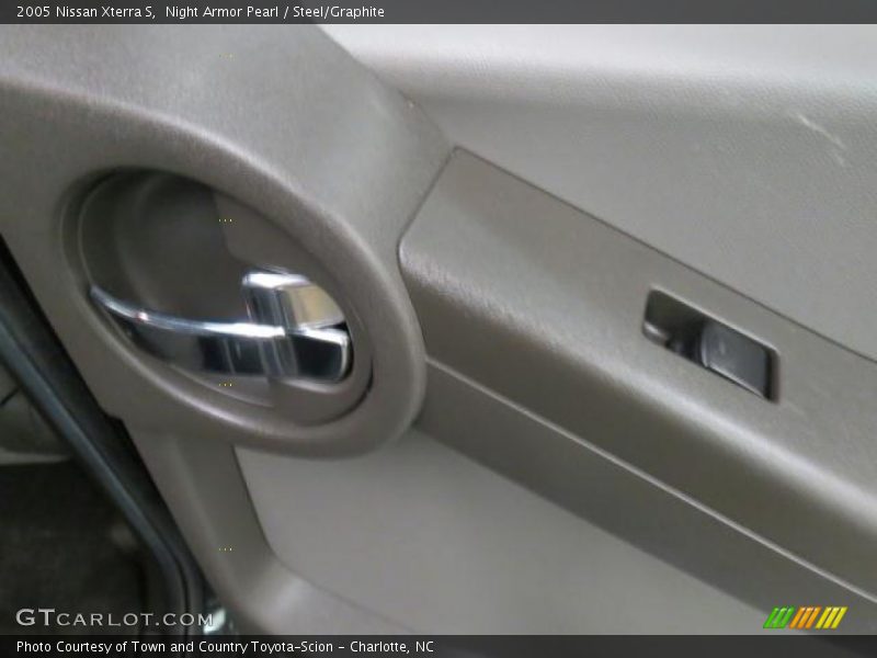 Night Armor Pearl / Steel/Graphite 2005 Nissan Xterra S