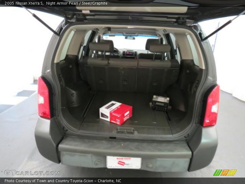 Night Armor Pearl / Steel/Graphite 2005 Nissan Xterra S