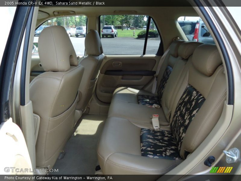 Sahara Sand Metallic / Black 2005 Honda CR-V EX 4WD