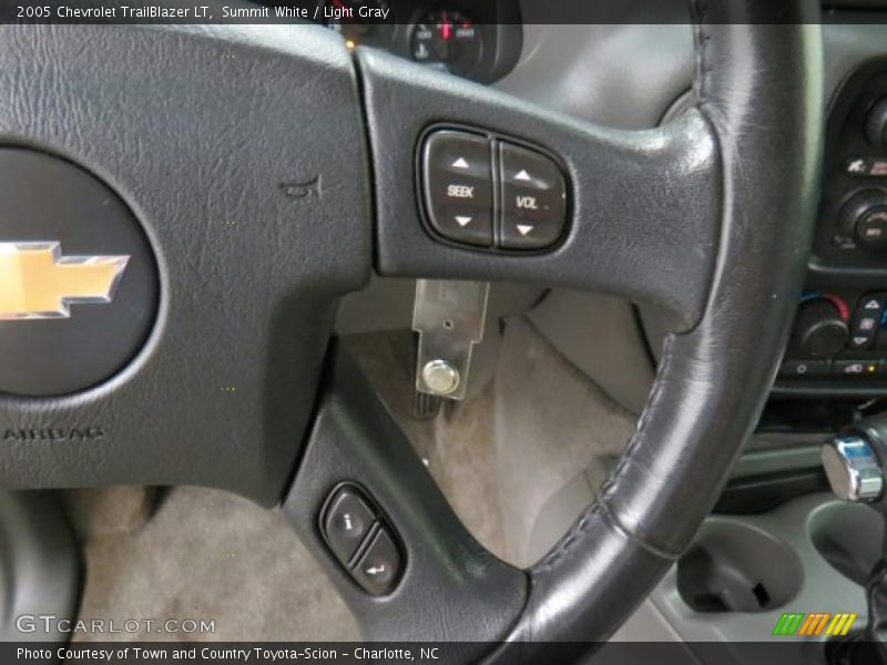 Summit White / Light Gray 2005 Chevrolet TrailBlazer LT