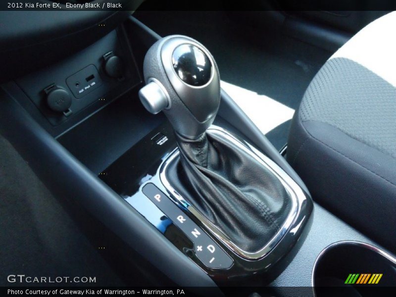 Ebony Black / Black 2012 Kia Forte EX