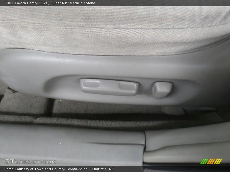 Lunar Mist Metallic / Stone 2003 Toyota Camry LE V6