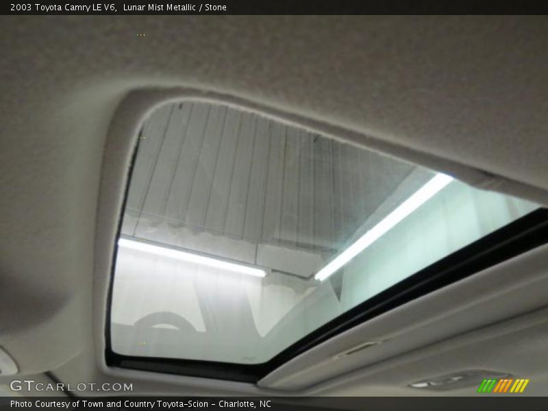 Lunar Mist Metallic / Stone 2003 Toyota Camry LE V6