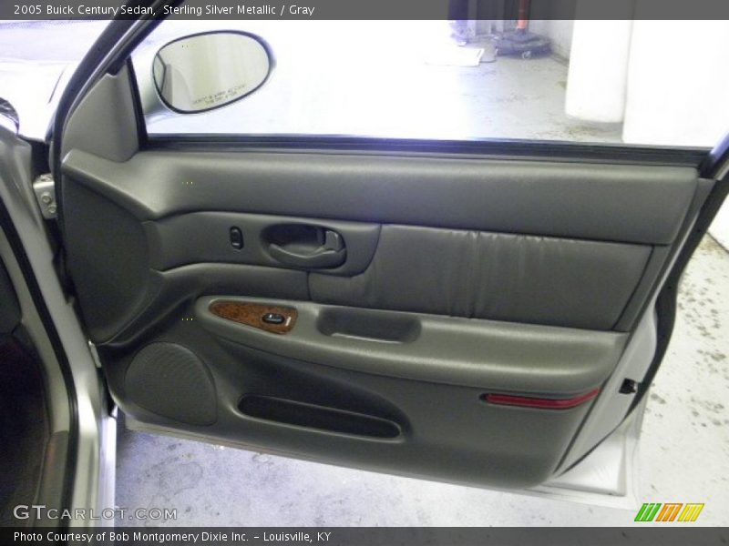 Door Panel of 2005 Century Sedan