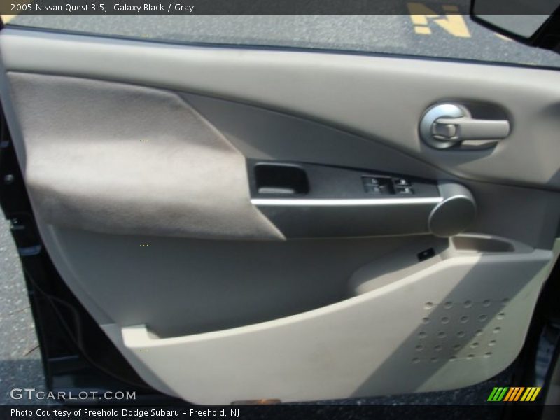 Galaxy Black / Gray 2005 Nissan Quest 3.5