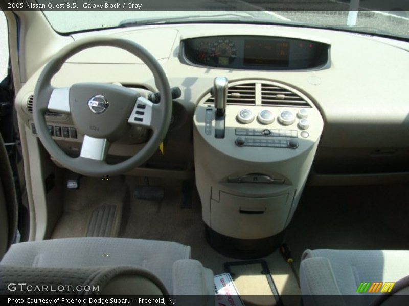 Galaxy Black / Gray 2005 Nissan Quest 3.5