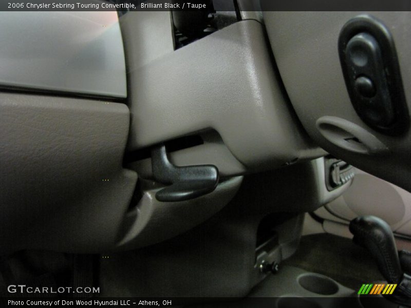 Controls of 2006 Sebring Touring Convertible