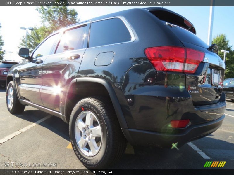 Maximum Steel Metallic / Dark Graystone/Medium Graystone 2013 Jeep Grand Cherokee Laredo