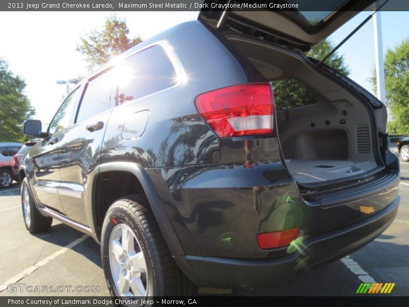Maximum Steel Metallic / Dark Graystone/Medium Graystone 2013 Jeep Grand Cherokee Laredo