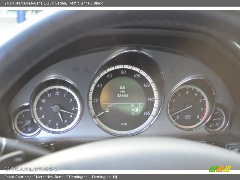 Arctic White / Black 2010 Mercedes-Benz E 350 Sedan